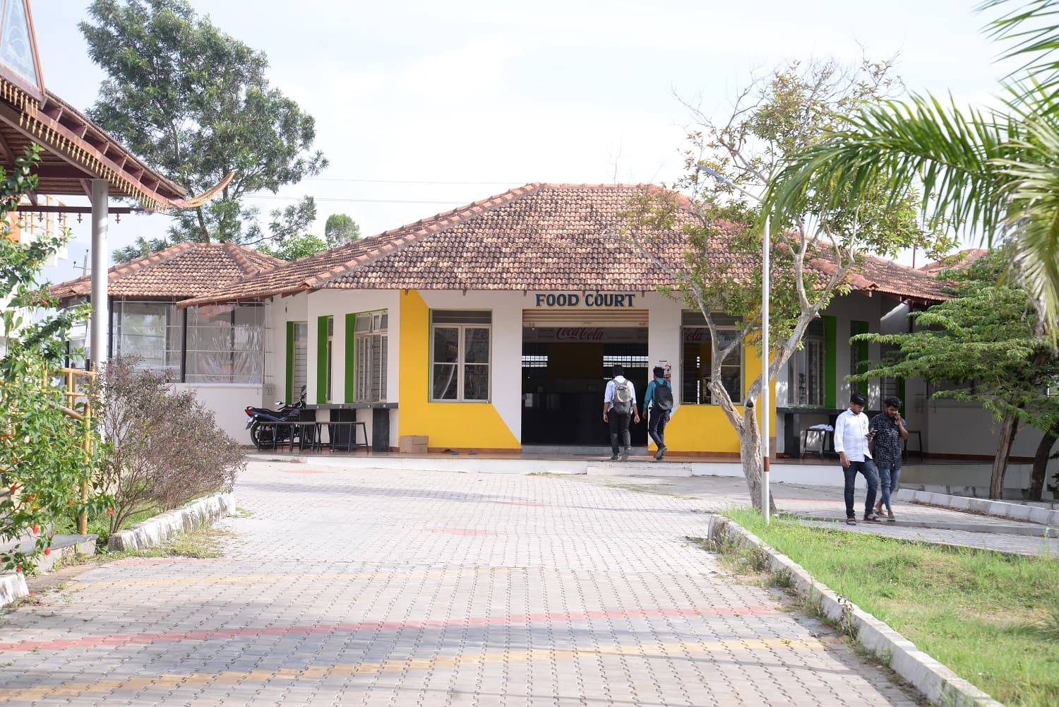 Navkis College Of Engineering Hassan Academic Building photo 3